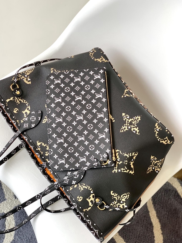 ルイヴィトンバッグ角部分ディテール